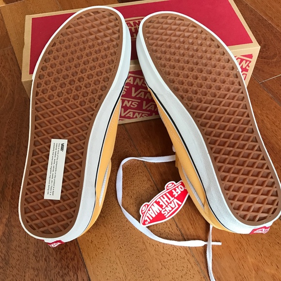 Vans Old Skool Unisex Suede/Canvas Sneakers VN0A5KRFAVL Yellow & White Men's 8.5 - Picture 10 of 12